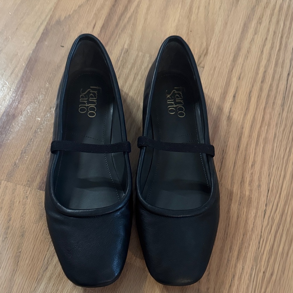 Franco Sarto Black Leather Flats